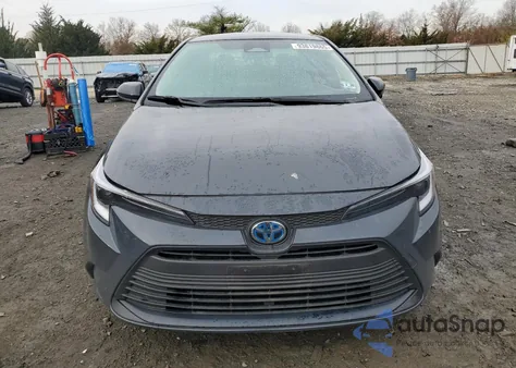2025 Toyota Corolla Le z USA, uszkodzony, nr VIN JTDBCMFE3S3082690